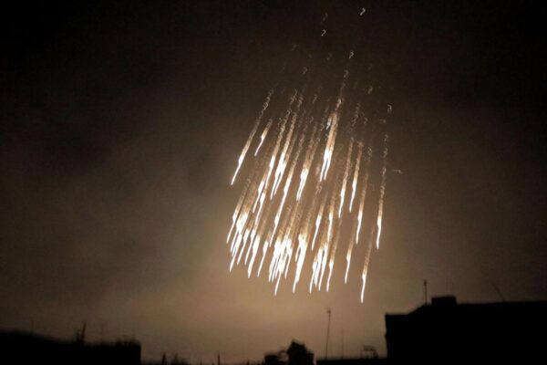 ٹرمپ کے آرڈر کا اصل ہدف: راؤنڈ اپ کی پیداوار یا فوج کے لیے سفید فاسفورس؟