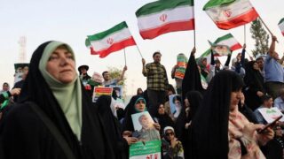 US-Israel Strikes Escalate as Regional Powers Seek Dialogue