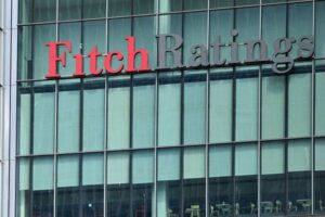 Fitch Affirms Pakistan's 'B-' Rating with Stable Outlook