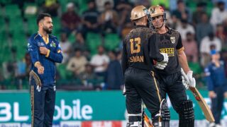 Kingsmen Crush Sultans to Stay Alive in PSL 11
