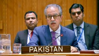 Pakistan Warns Hormuz Crisis Threatens Global Trade Stability