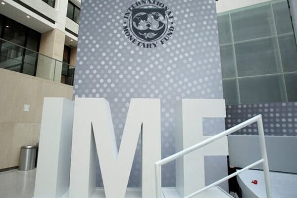 آئی ایم ایف کے ساتھ معاہدہ: ملازمین کے اثاثوں کا اعلان اور نیب کی خودمختاری کی راہ ہموار