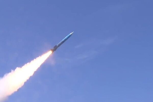 پاکستان نیوی نے مقامی طور پر تیار کردہ بحری میزائل کا کامیاب تجربہ کر لیا