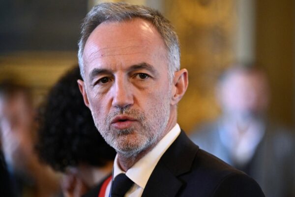 پیرس میں اسکول کے اوقات کے بعد ہونے والے جنسی تشدد کے اسکینڈل پر میئر کا 20 ملین یورو کا ایکشن پلان