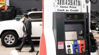 US Energy Chief Warns Gas Prices May Stay Above $3 Until 2027