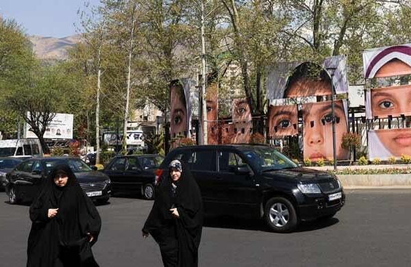 امریکی اور اسرائیلی حملوں کے بعد ایران نے ’ضروری اقدامات‘ کی دھمکی دے دی