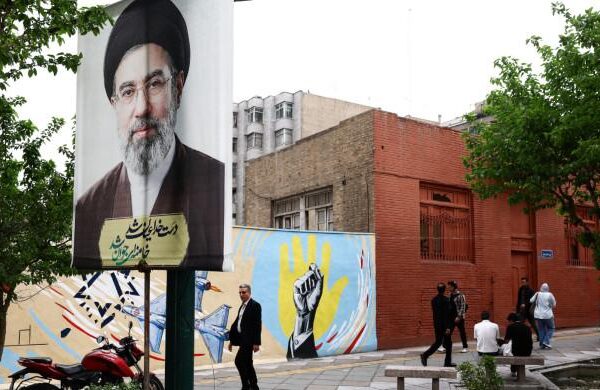 امریکہ اور اسرائیل کا ایران پر حملہ، ہرمز میں بارودی سرنگیں صاف کرنے میں چھ ماہ لگ سکتے ہیں