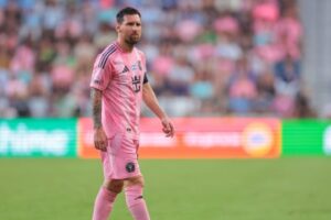 Messi injury scare shakes Argentina World Cup hopes