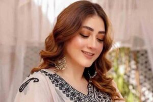 Actor Momina Iqbal Seeks FIR Against PML-N MPA