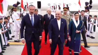 شہزادہ رحیم آغا خان پنجم اسلام آباد پہنچ گئے، صدر زرداری نے استقبال کیا
