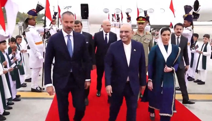 Prince Rahim Aga Khan V Arrives in Islamabad