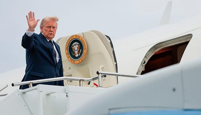 Trump Urges Caution on Iran Deal as Blockade Holds