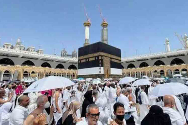 صرف آٹھ دنوں میں ڈیجیٹل حج پورٹل پر ڈیڑھ لاکھ درخواستیں رجسٹر، وزارت مذہبی امور کا بڑا سنگ میل عبور