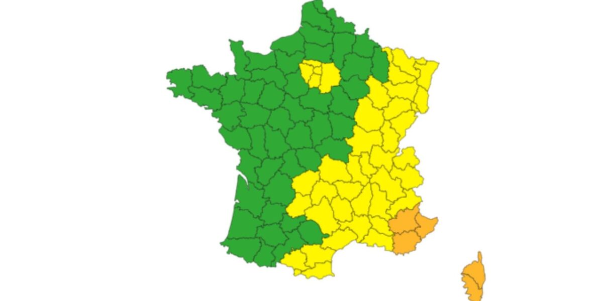France Heat Wave Recedes, But Five Regions Remain on Orange Alert