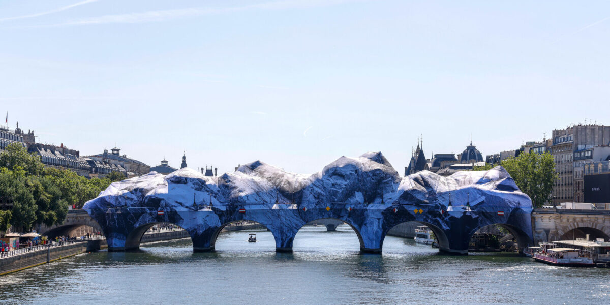 JR’s Torn Pont-Neuf Installation Fully Restored After Days of Repairs