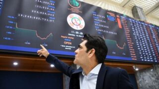 PSX Surges on US-Iran Deal Hopes and Budget Watch
