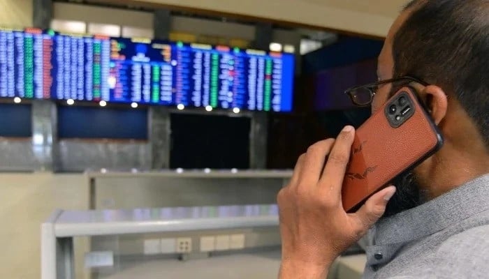 PSX Soars as US-Iran Deal and Oil Slump Ignite Rally