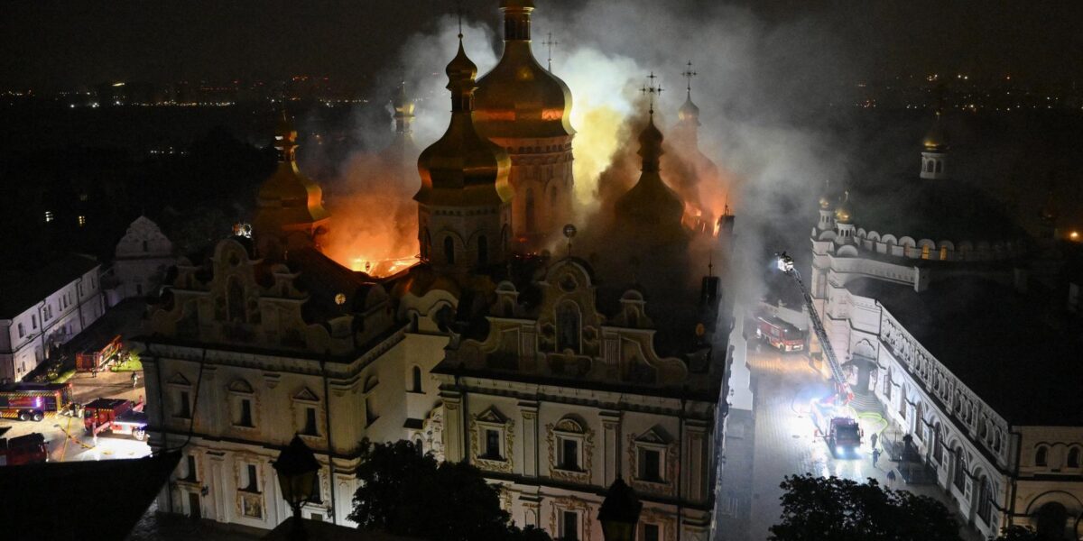 Russian Strikes Hit Kyiv Cathedral, Killing 9 Across Ukraine