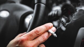 17% of French Smokers Still Toss Cigarette Butts from Car Windows
