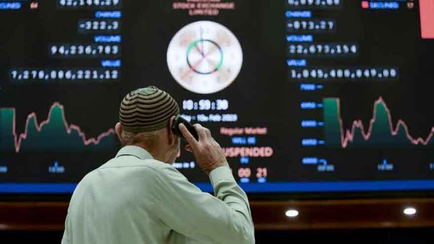 Pakistan Stocks Rebound Over 800 Points in Early Trade