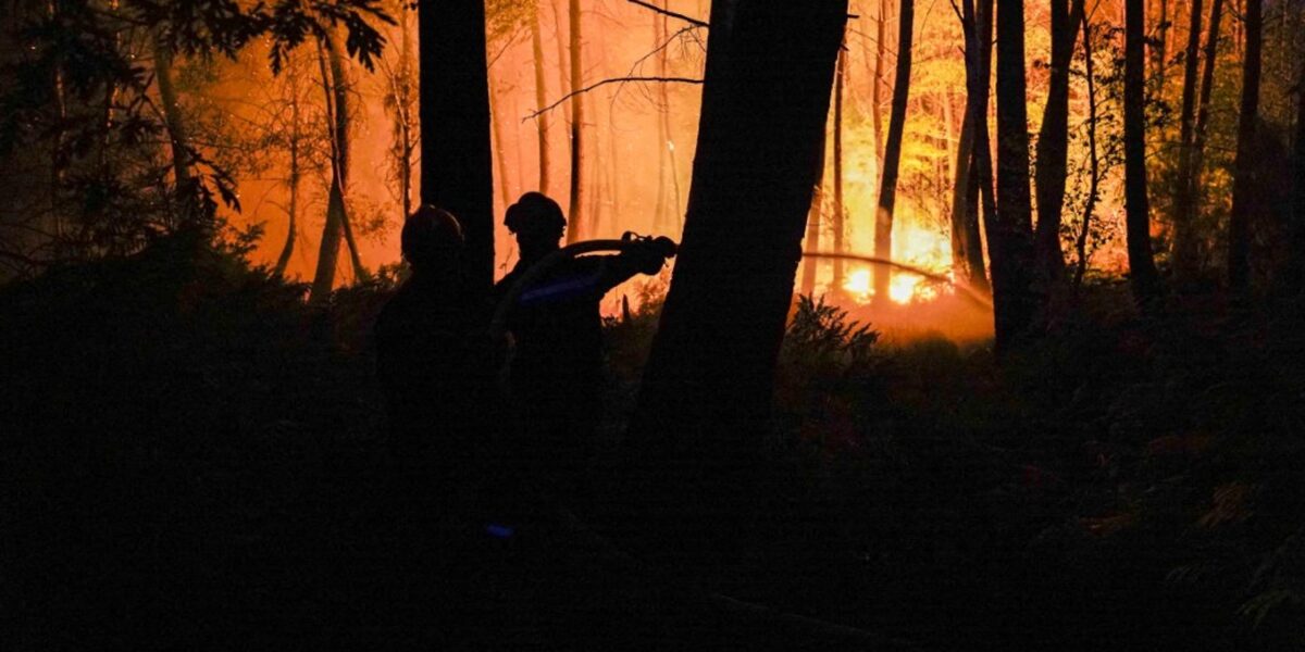 "Don't Play Firefighter": French Mayor Warns Volunteers