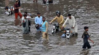 Pakistan President Orders Urgent Flood Preparations