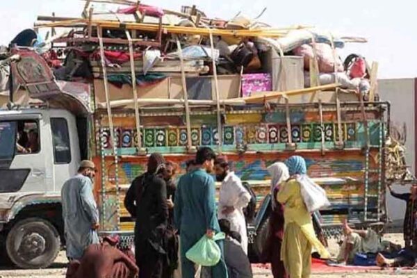 پنجاب سے 36 ہزار سے زائد غیر قانونی غیر ملکیوں کی ملک بدری، پولیس کا آپریشن جاری