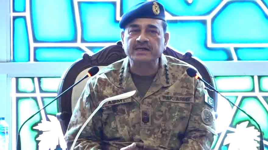 Army Chief Vows to Defeat Threats in Balochistan