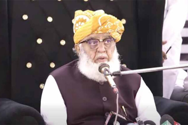 حکمران آئین پر عمل نہ کریں تو یہ ان کی کوتاہی ہے، مولانا فضل الرحمان