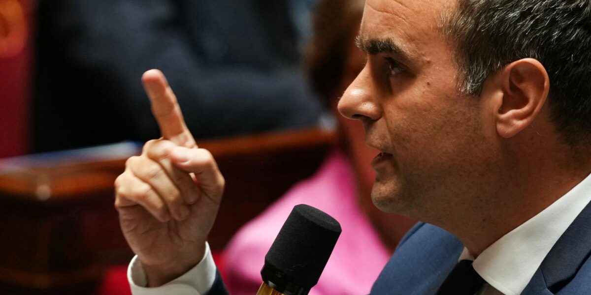 France's 2027 Budget Crisis: Special Law Threatens Next President