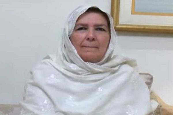 عمران خان کی بہن نورین نیازی کی جیل میں ملاقات، صحت اور سپریم کورٹ کے احکامات پر گفتگو