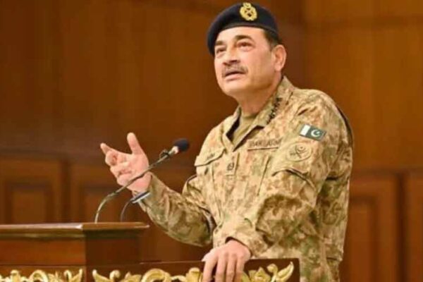 پاکستانی فیلڈ مارشل عاصم منیر پیر کو تہران پہنچیں گے، اہم ملاقاتیں ہوں گی: ایرانی وزارت خارجہ