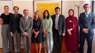 Pakistan, France Deepen Ties in Paris Security Talks