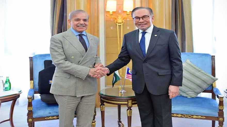 Pakistan PM Prays for Anwar Ibrahim’s Swift Recovery