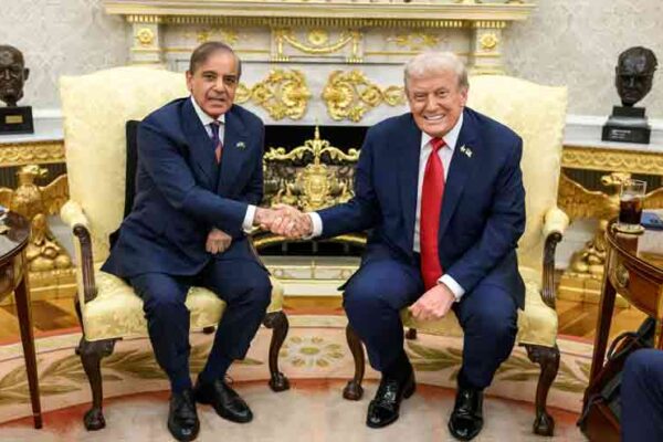وزیراعظم شہباز شریف کا ٹرمپ کے بیان پر ردعمل، معاہدہ دفاع کی حمایت پر اظہار تشکر