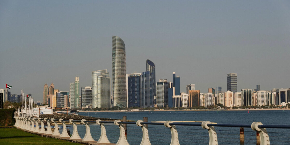 UAE Denies Iranian Attack on Al Minhad Air Base