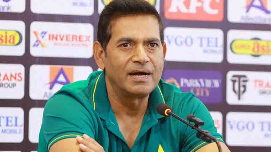 Aaqib Javed Denies Resignation as PCB Selection Chief