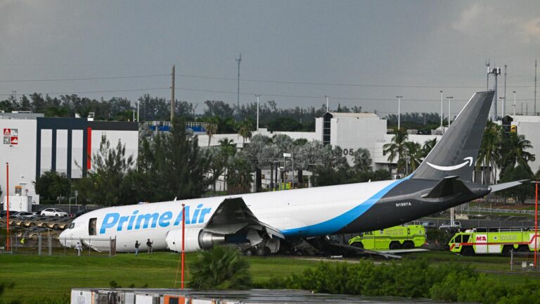 Amazon Cargo Jet Crash in Miami Kills 5