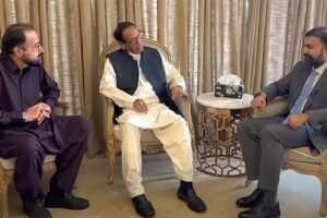 Balochistan CM Meets Shujaat Hussain in Lahore as Forces Press Anti-Militant Offensive