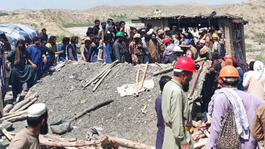 Methane Blast Kills Four Miners in Balochistan Collapse
