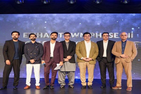 لاہور میں اتحاد ٹاؤن فیز ٹو کی بروقت تکمیل، صارفین کو قبضہ مل گیا