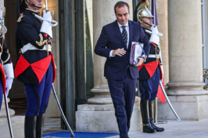 France Unveils €54 Billion Budget Austerity Plan