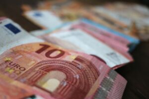Paris Charges Suspect in €319M Drug Money Laundering