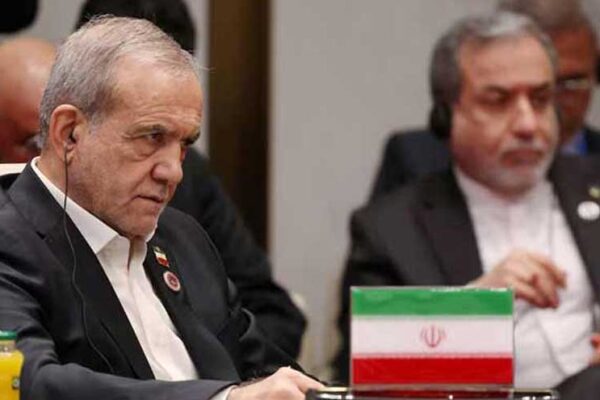 ایران کی مزید امریکی حملوں پر سخت جوابی کارروائی کی دھمکی، آبنائے ہرمز میں کشیدگی بڑھنے سے تیل کی سپلائی کے خدشات میں اضافہ