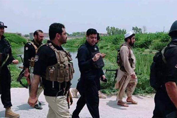 لکی مروت میں سیکیورٹی فورسز کی کارروائی، مطلوب دہشت گرد کمانڈر ہلاک