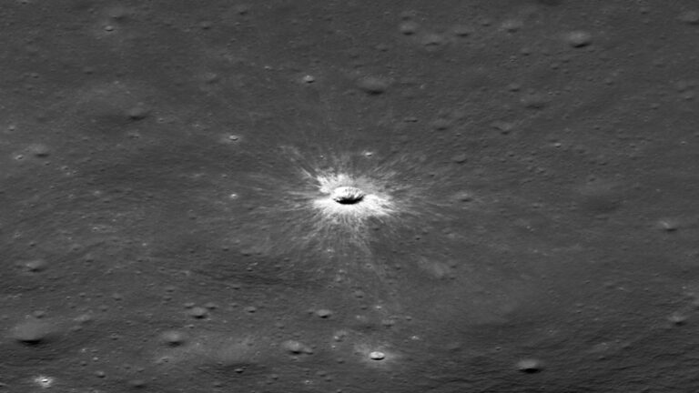 NASA Probe Spots Massive New Moon Crater