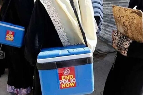 نوشکی میں پولیو ٹیم کی حفاظت پر مامور دو پولیس اہلکار شہید، وزیر داخلہ کی شدید مذمت