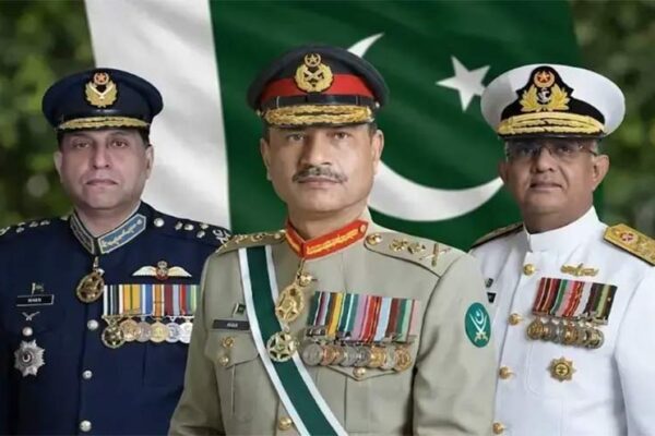 اعلیٰ فوجی قیادت کا مشترکہ پیغام