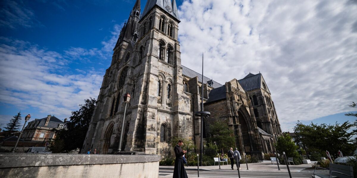 France to Ring Church Bells for Pope Leo XIV's Visit