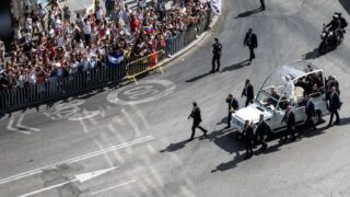 Paris Grinds to a Halt: Traffic, Parking, and Metro Closures for Pope Leo XIV's Historic Visit